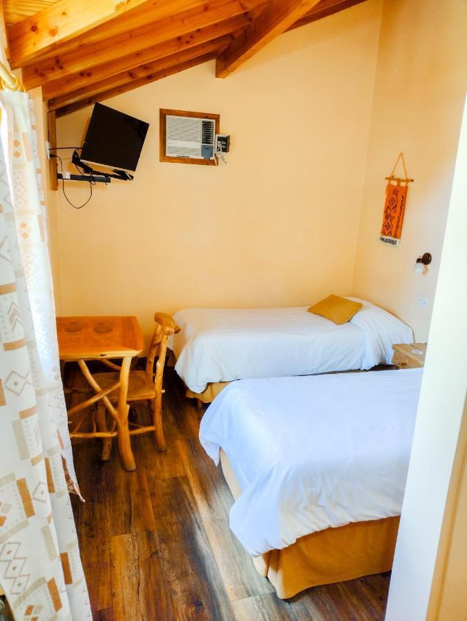 Hotel Y Cabanas Casa De Piedra Trevelín Exteriör bild